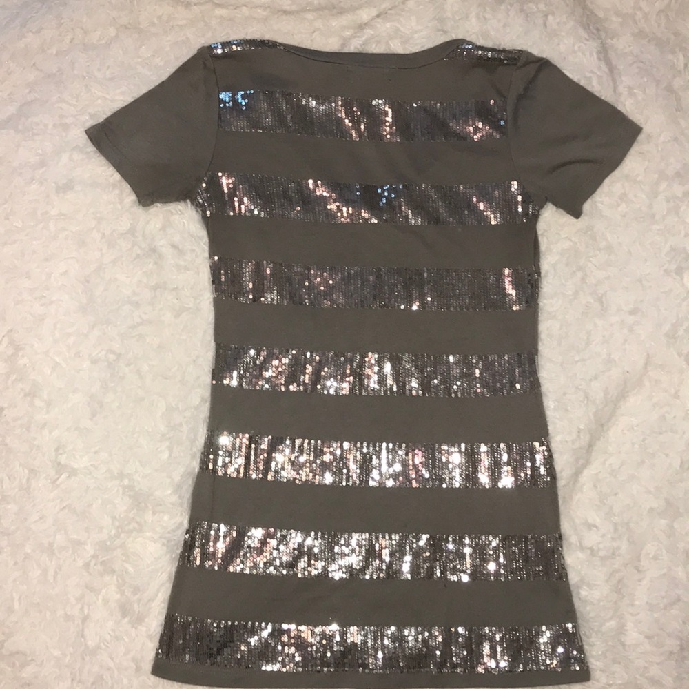 Love Rocks Shirt - Picture 2 of 4
